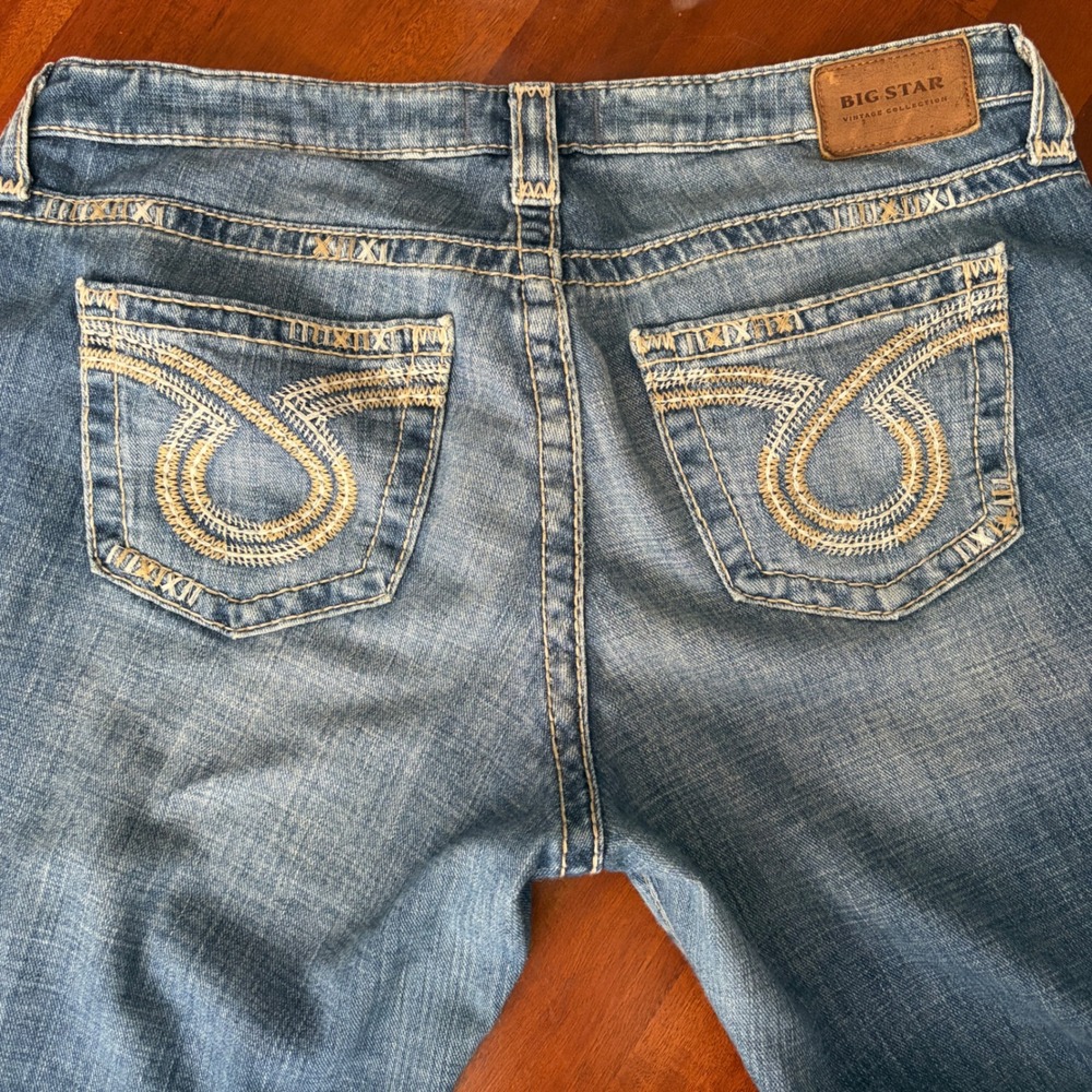 Big Star Maddie Boot Cut Medium Wash Jeans 32R
